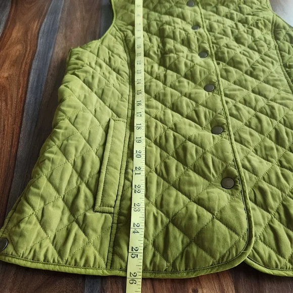 Gorgeous Green J.Jill Quilted Vest Medium Snap Front Pockets Warm - Picture 9 of 11